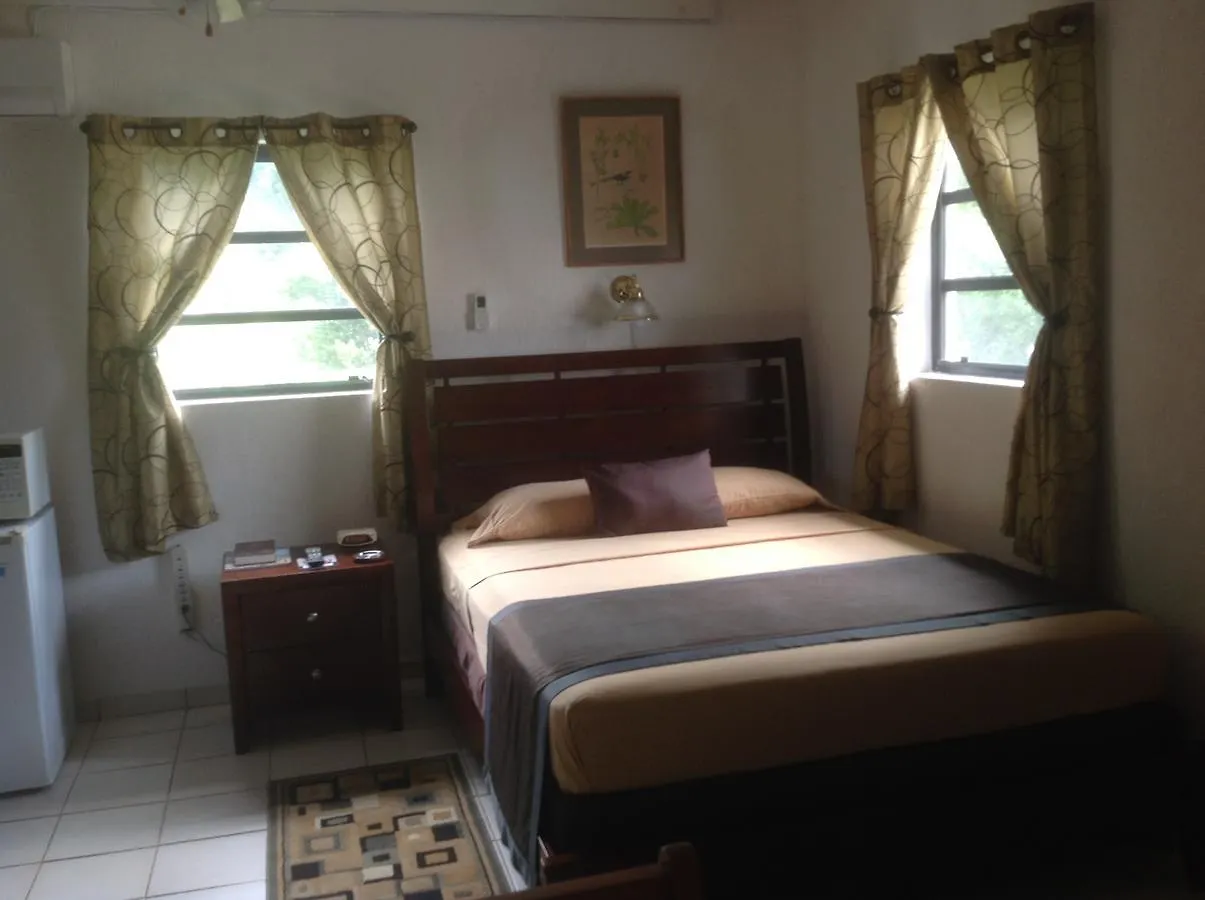 Penzion Tropical Dreams Rentals Governor's Harbour